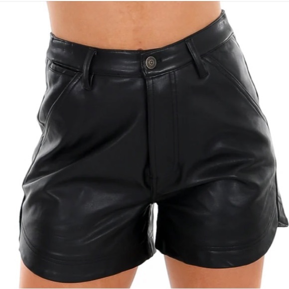 Free People Lita Black Lita Vegan Short - Picture 1 of 3
